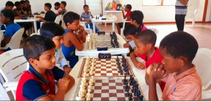 Chess players urged to ‘spread the love of the game’