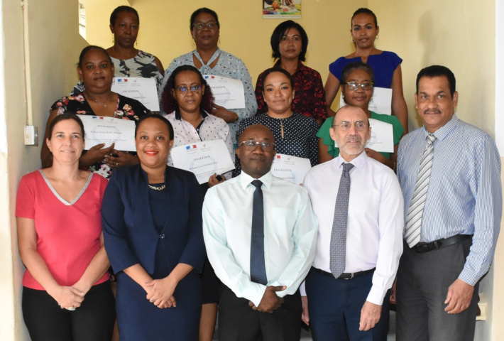 Neuf enseignantes seychelloises se préparent à partir en France pour un stage de formation pédagogique