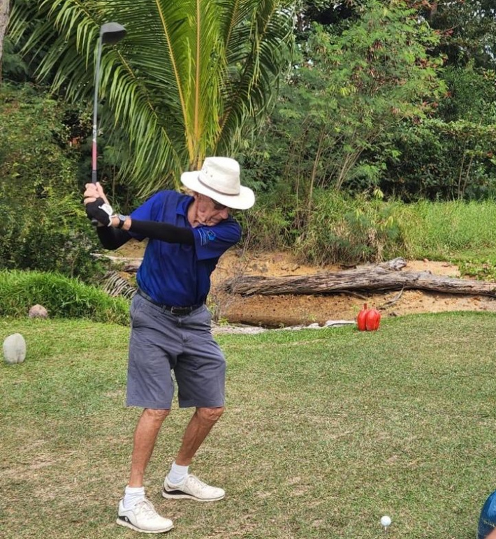 Golf - Edwin Palmer wins Sly’s 3 club and Putter Challenge