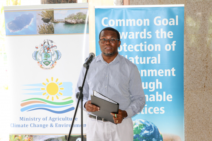 World Ozone Day road show brought over to Praslin