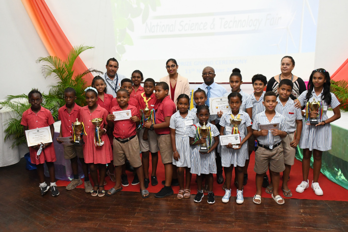 Anse Boileau primary and secondary shine at this year’s Science Fair   