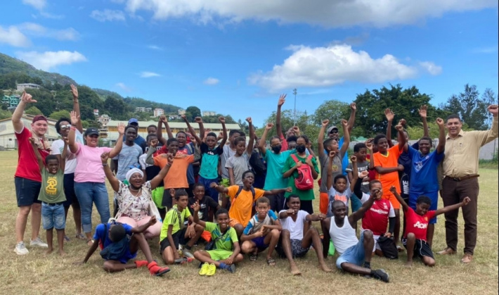 Football : Tournoi de foot pour les élèves – L’école de Rivière Anglaise Secondaire