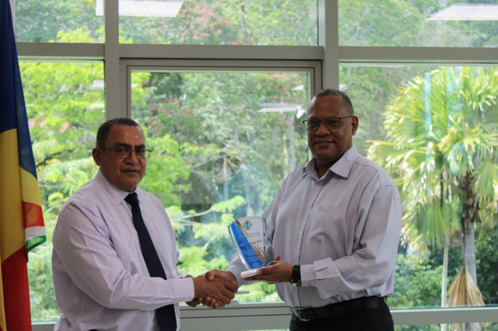 SPTC CEO retires from public service