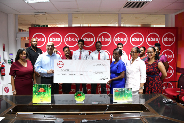 Absa Seychelles donates to organisation fighting against substance abuse   