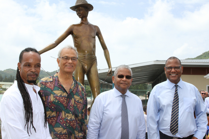 Joseph Norah sculpts bronze statue of young Seychellois seafarer at new Praslin Jetty