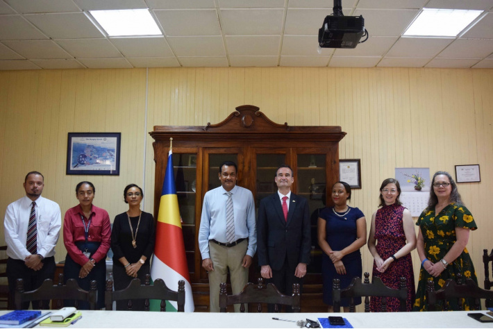 Canadian HC discusses education related matters with principal secretaries