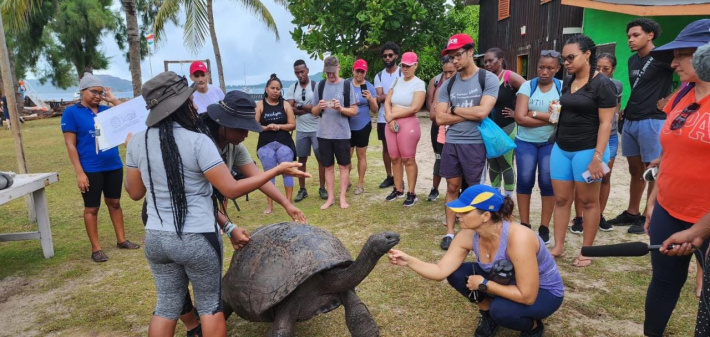 Census on giant tortoise population on Curieuse under way