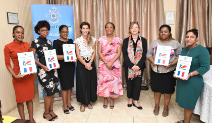 Cinq enseignantes de français choisies pour une formation à l’île Maurice