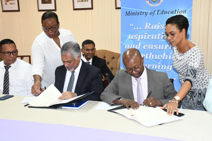 Seychelles’ education ministry and Sri Lanka’s Cinec renew partnership