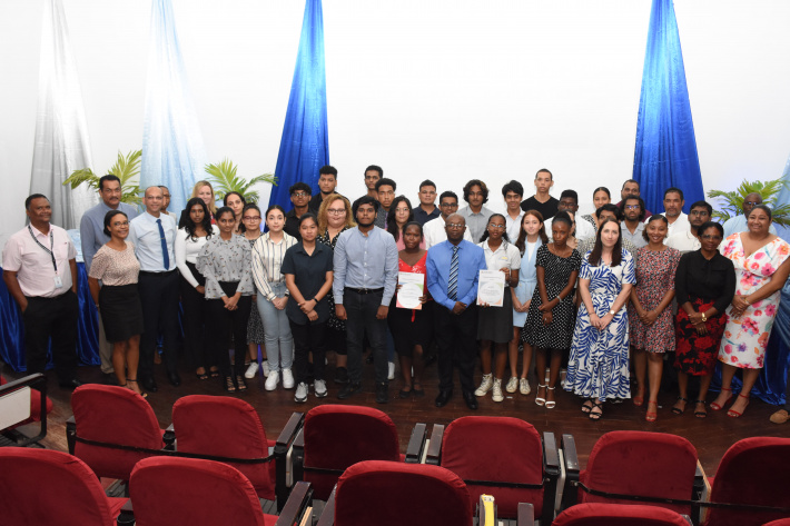 Education ministry hosts Cambridge certificate presentation and Best Learner Award 2022