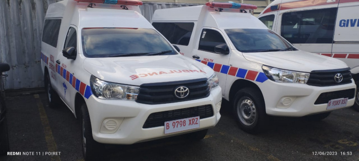 Seychelles receives donation of ambulances