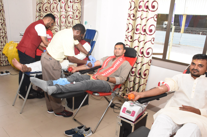 Blood drive in partnership with SSTS attracts impressive group of donors - Vimarsana News