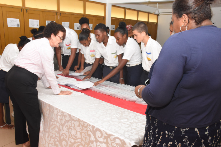 Gran Kaz donates Braille material and audio books to Plaisance secondary school