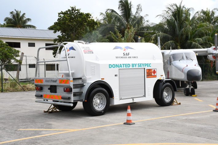 SDF gets fuel bowser from local petroleum company