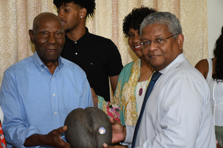 President welcomes American centenarian to State House