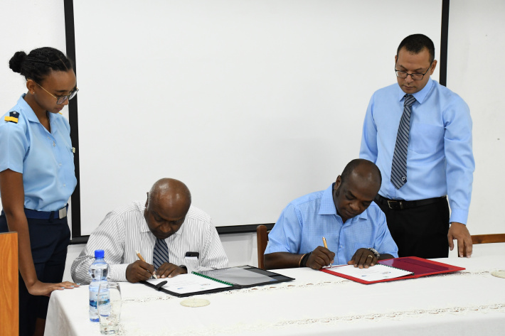 Seychelles Maritime Academy and Aquas Claras Charter sign MoU