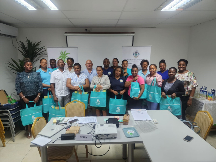 Local Government and Tourism collaborate on transformative 'Lospitalite' training -Seychelles Nation - Vimarsana News