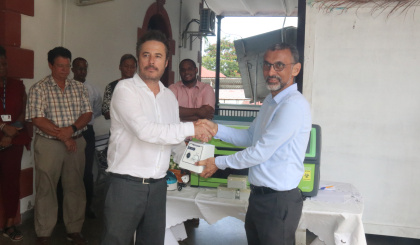 Seychelles Medical Services donates laboratory equipment and supplies worth R3 million