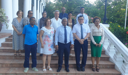 President holds first meeting with fund-raising committee for the new Seychelles hospital