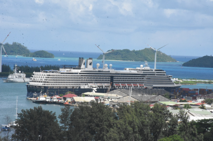 Seychelles welcomes one of the longest cruise ships