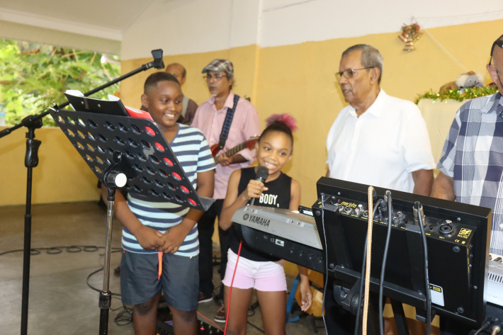 Local choir uplifts mood during the festive season