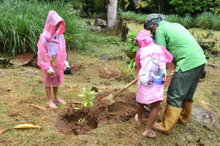 Children from homes join in Rotary Club’s tree-planting activity   