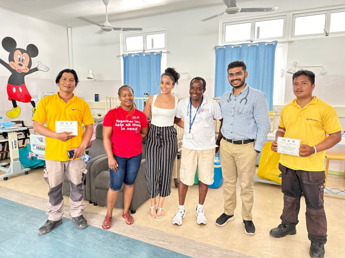 Melvin Jones Fellows records 30 blood donors on Praslin   