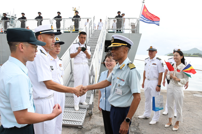 Chinese Navy on goodwill visit   