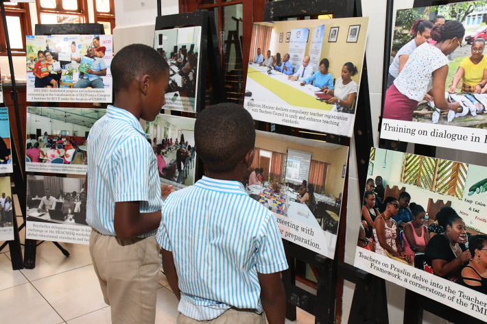 Education roving exhibition