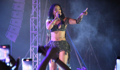 Shenseea delivers on high energetic performance promised to fans   