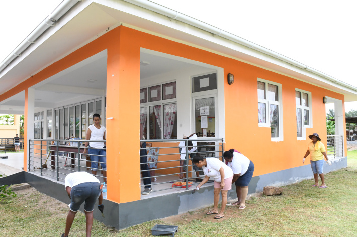 Community team up to beautify School for the Exceptional Child
