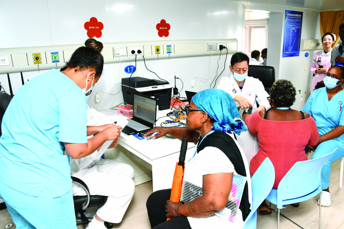 Large number of locals conduct check-ups on board Peace Ark