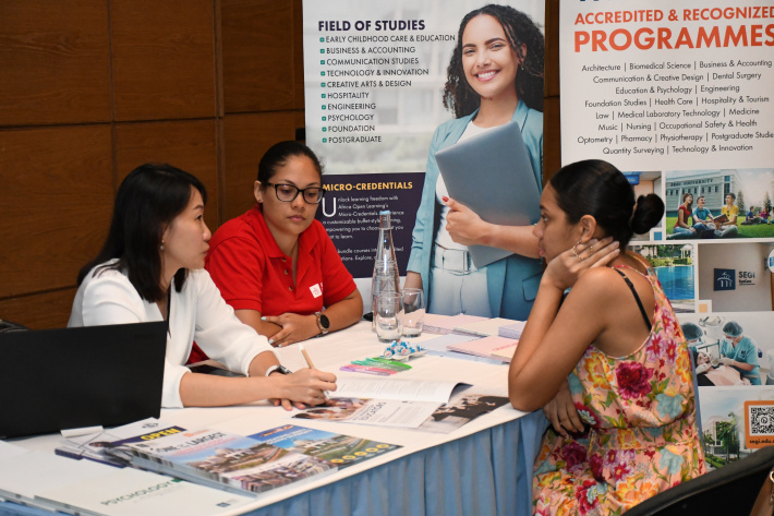 Malaysia education exhibition draws a large crowd   