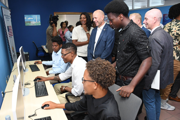 American youth leadership space opens in Seychelles   