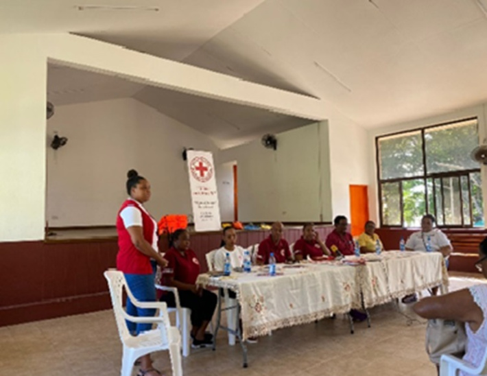 Red Cross volunteers on La Digue re-establish committee