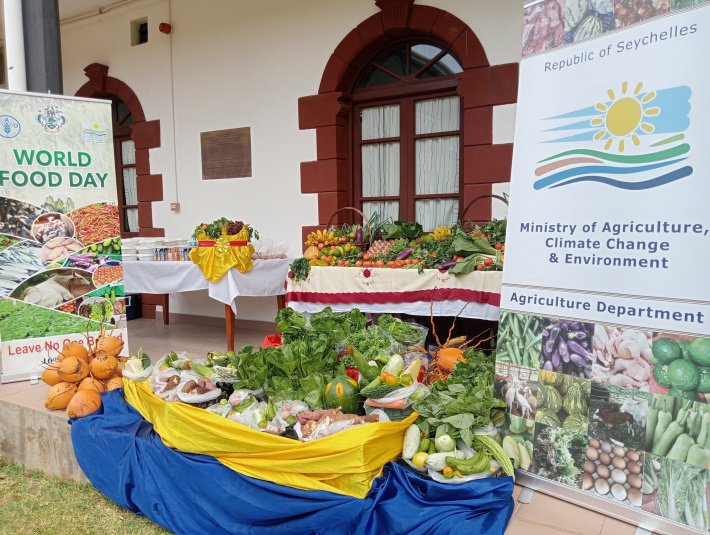 Agriculture department donates local fruits and vegetables to Oncology Unit