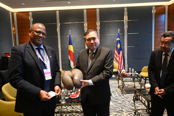    Seychelles, Malaysia strengthen air services and diplomatic ties