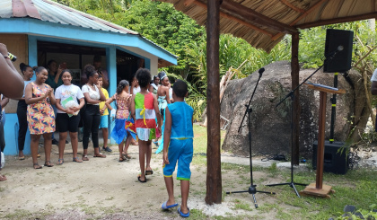 Seychelles Islands Foundation rewards recycling competition winners