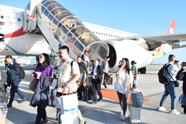 Seychelles welcomes maiden flight from Chengdu, China