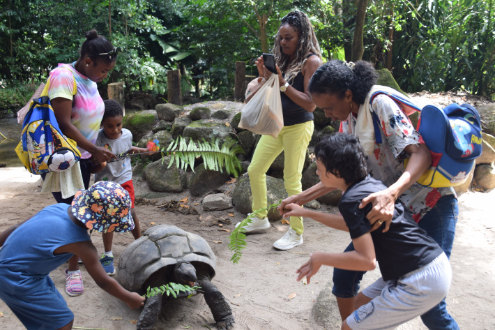 Absa Seychelles treats ‘You and Me Foundation’ to fun day