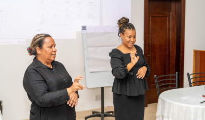 National Assembly members learn sign language