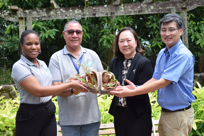 SPGA gets orchid specimens from Thai counterparts