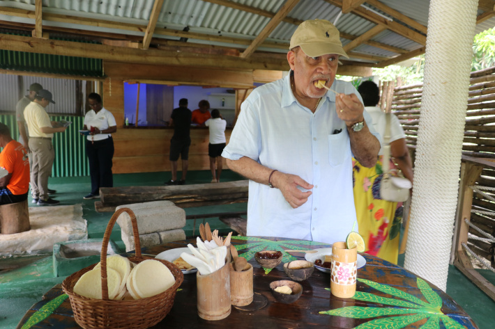 Minister Radegonde experiences cultural tourism in Baie Lazare and Anse àla Mouche   