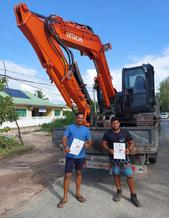 Small businesses on Praslin support marine conservation   