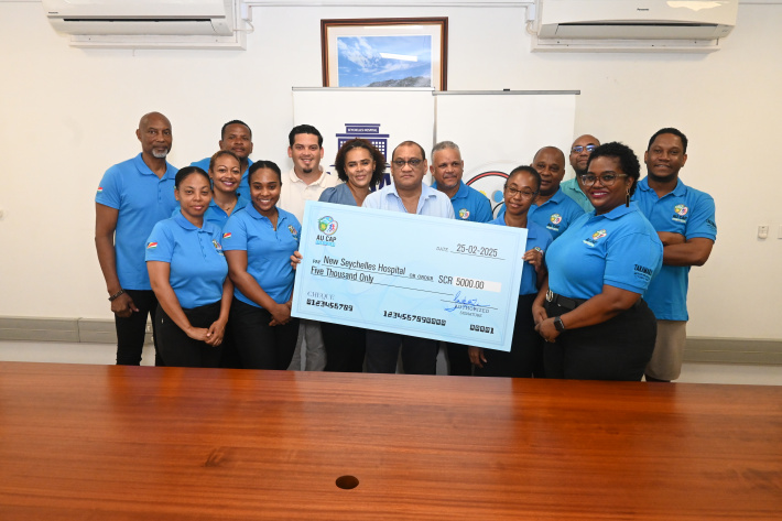 Au Cap Events Club donates to New Seychelles Hospital Fund