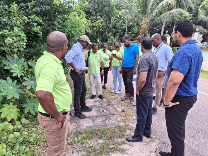 New water pipe system for farms in Amitié on Praslin