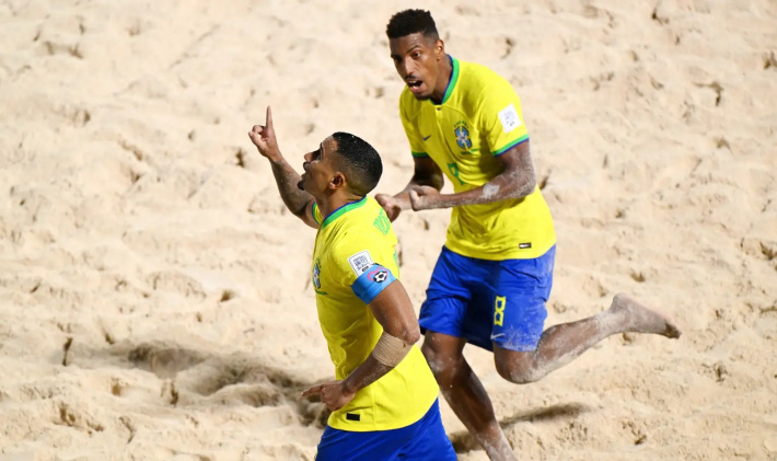 Brazil 3 - 1 El Salvador - Group D