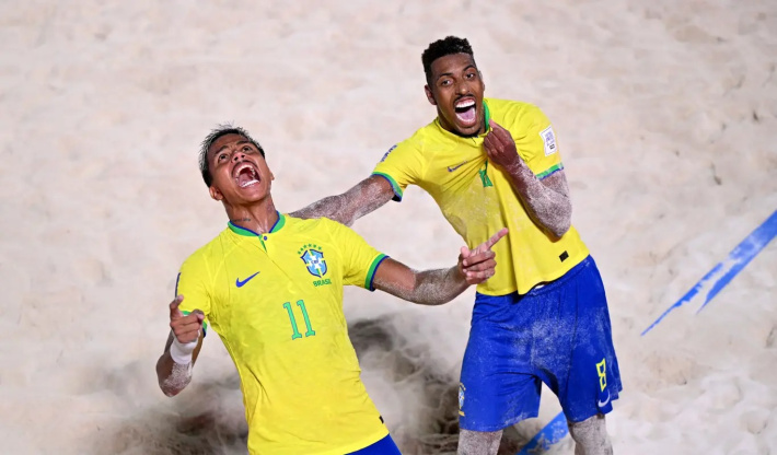 Brazil on perfect course towards title defence