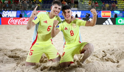 Tahiti 3-8 Spain - Group C