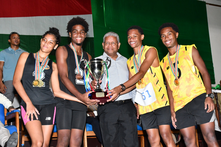 Praslin retains secondary school title, as La Digue emerges best for primary